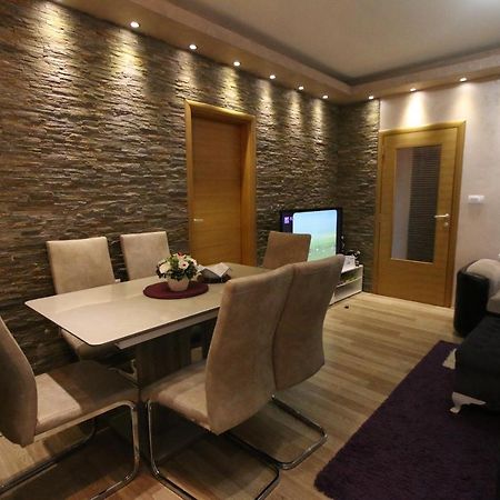 Relax Apartment Баїна-Башта Екстер'єр фото